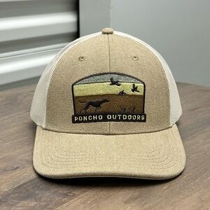 Poncho Outdoors Busted Convey Hat